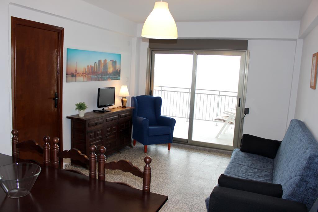 Apartment Nuria เบลเยรกวาร์ท ภายนอก รูปภาพ